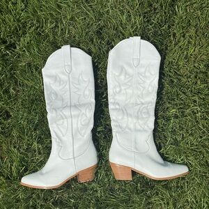 BILLINI “URSON”  White Western Boots